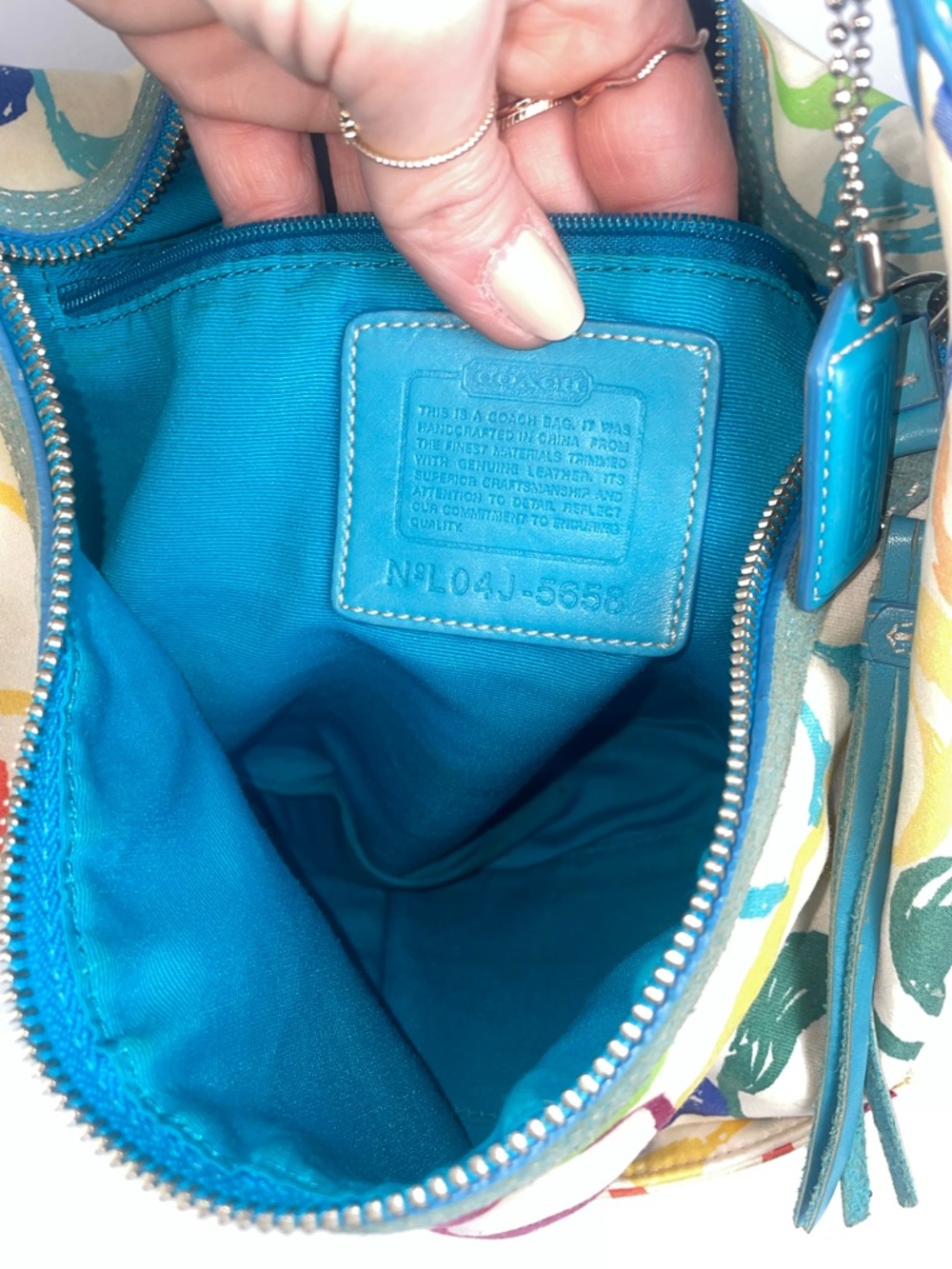 $25 LS 2004 Coach Vintage Large Hampton 5657 Rainbow Scribble Signature C Hobo - Picture 4 of 12